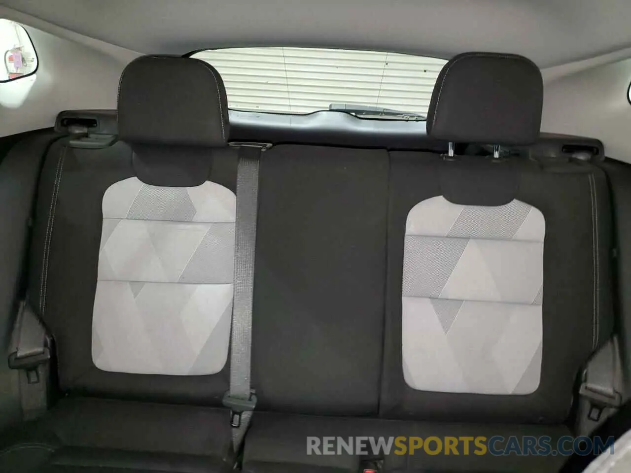 10 Фотография поврежденного автомобиля KL77LFE26RC233473 CHEVROLET TRAX 2024