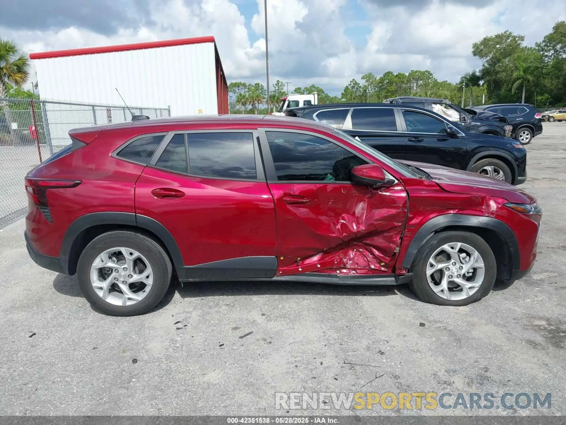 13 Photograph of a damaged car KL77LFE27RC082451 CHEVROLET TRAX 2024