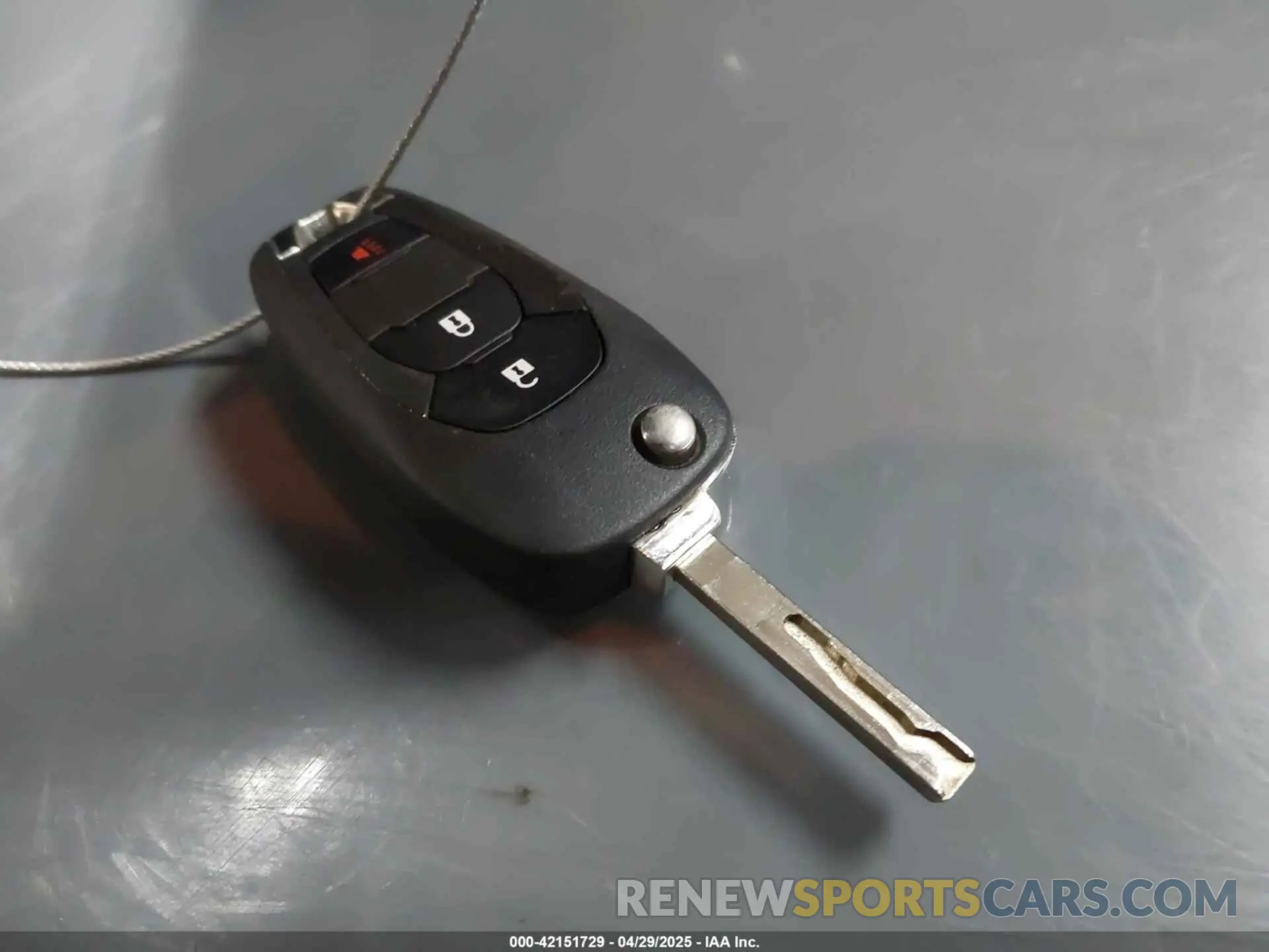 11 Фотография поврежденного автомобиля KL77LFE27RC245700 CHEVROLET TRAX 2024