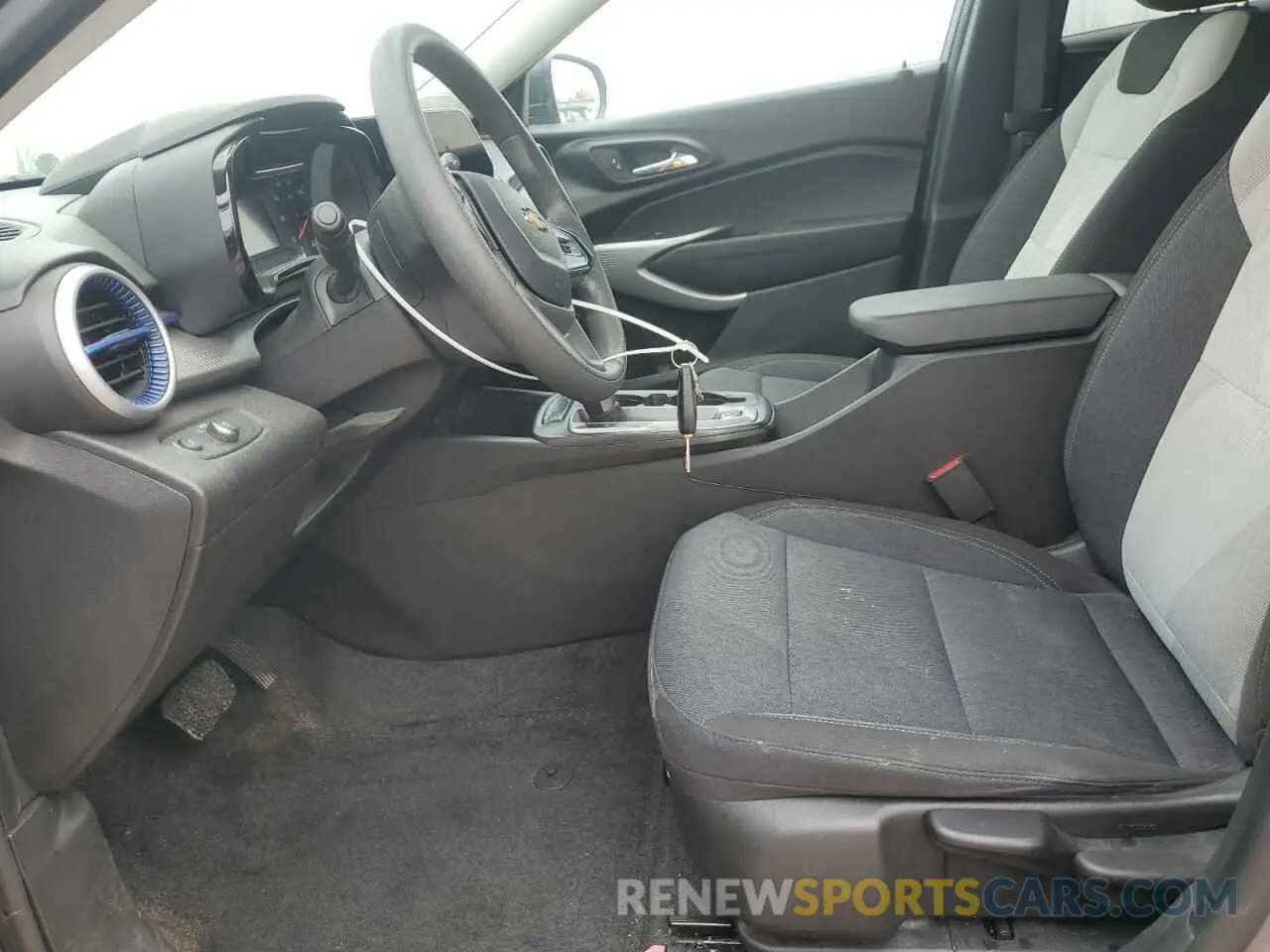 7 Фотография поврежденного автомобиля KL77LFE28RC084919 CHEVROLET TRAX 2024