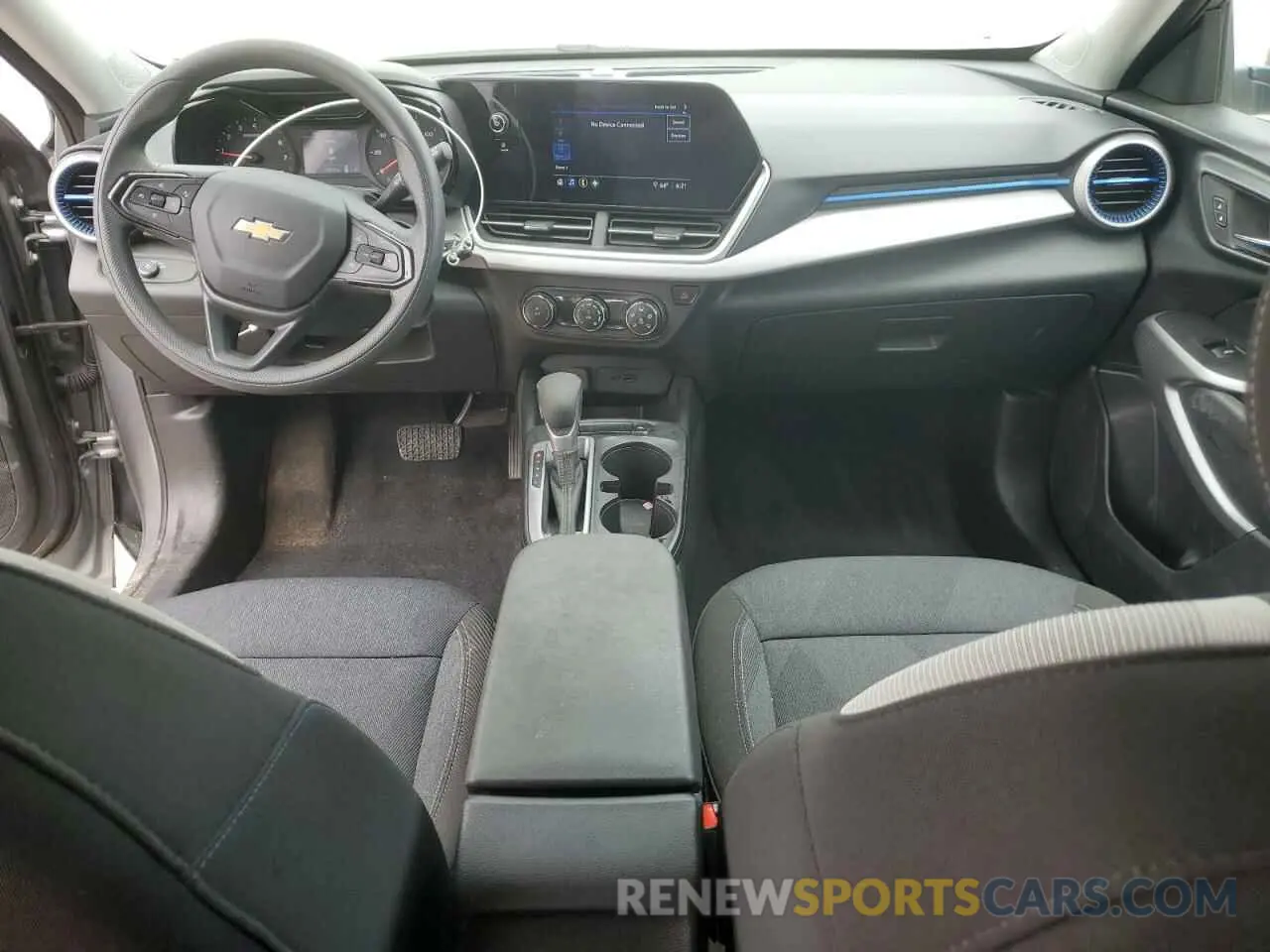 8 Фотография поврежденного автомобиля KL77LFE28RC084919 CHEVROLET TRAX 2024