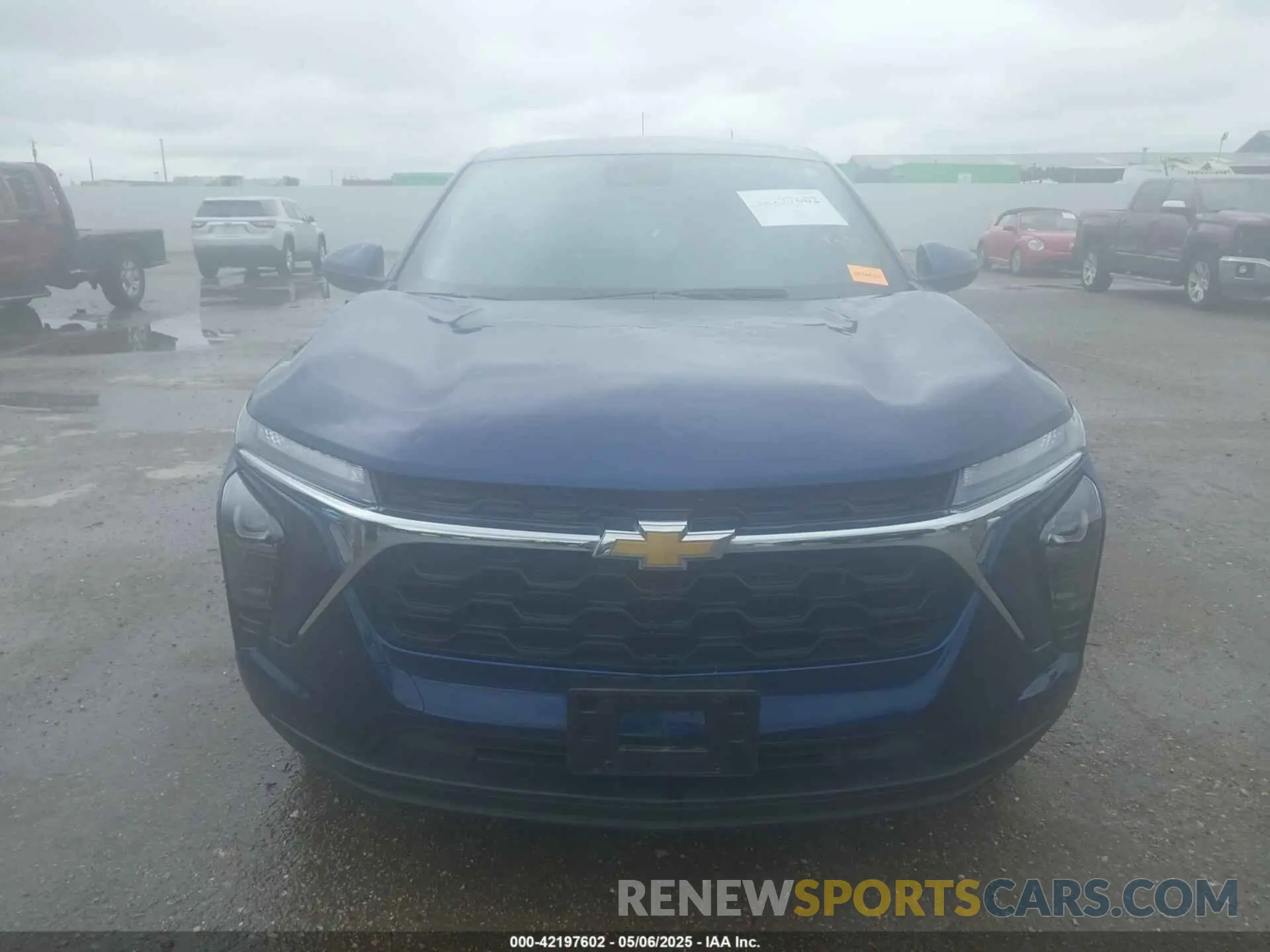 12 Photograph of a damaged car KL77LFE28RC166620 CHEVROLET TRAX 2024