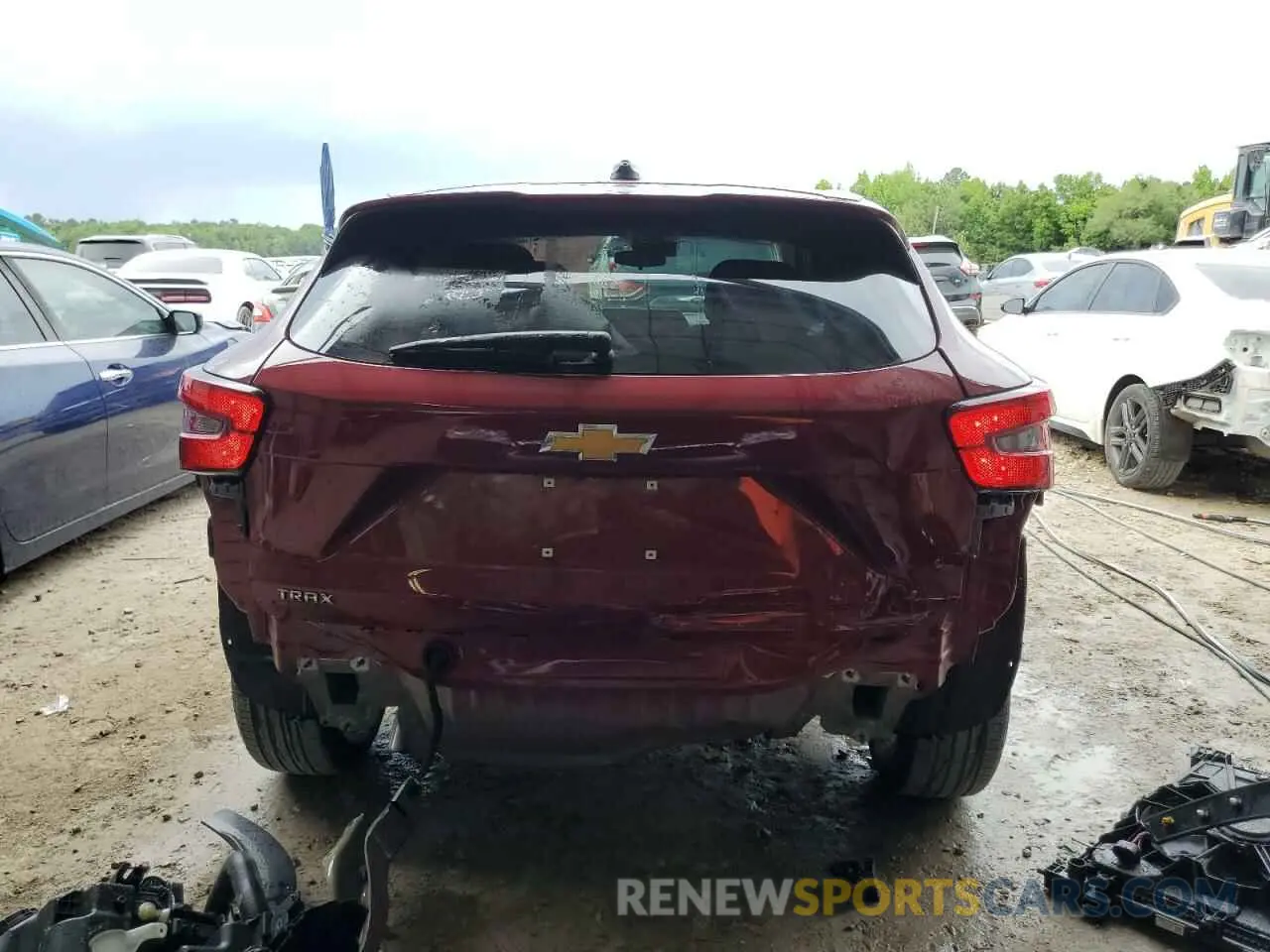 6 Photograph of a damaged car KL77LFE29RC105938 CHEVROLET TRAX 2024