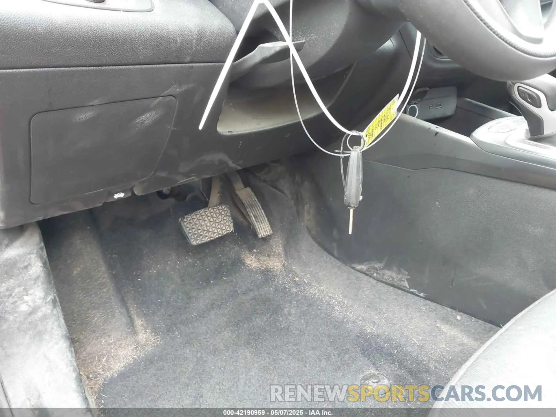 11 Photograph of a damaged car KL77LFE2XRC001765 CHEVROLET TRAX 2024