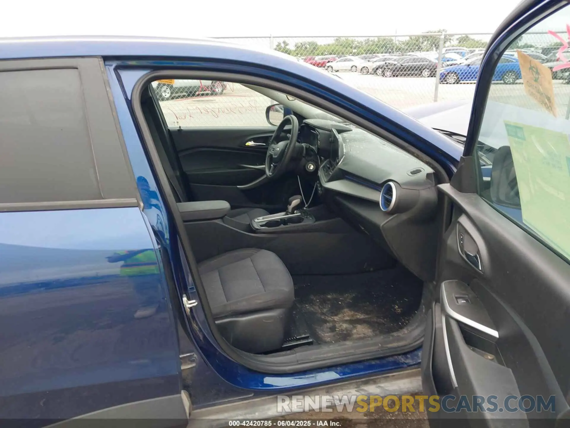 5 Photograph of a damaged car KL77LFE2XRC003337 CHEVROLET TRAX 2024
