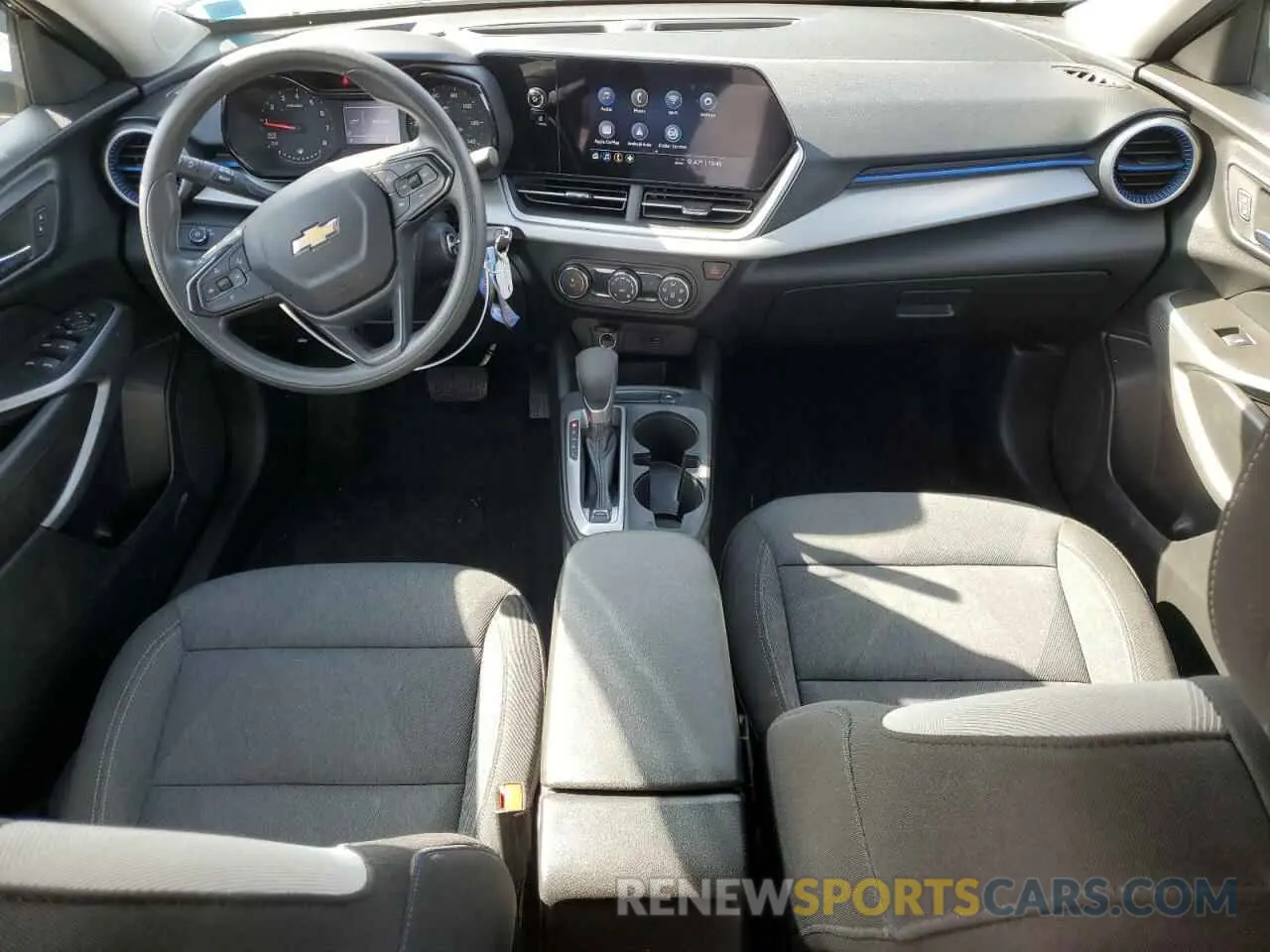 8 Фотография поврежденного автомобиля KL77LFE2XRC016668 CHEVROLET TRAX 2024