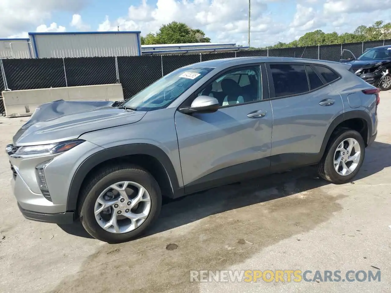 1 Фотография поврежденного автомобиля KL77LFE2XRC182866 CHEVROLET TRAX 2024