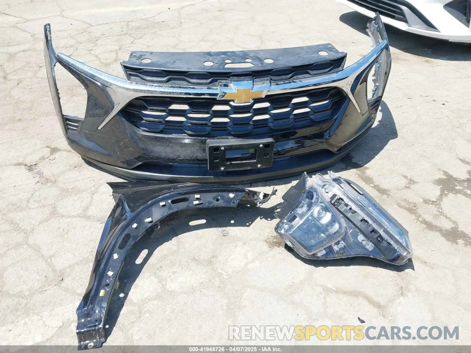12 Photograph of a damaged car KL77LFE2XRC189008 CHEVROLET TRAX 2024