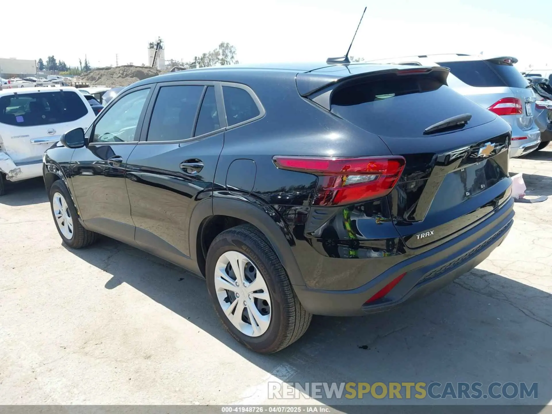 3 Photograph of a damaged car KL77LFE2XRC189008 CHEVROLET TRAX 2024