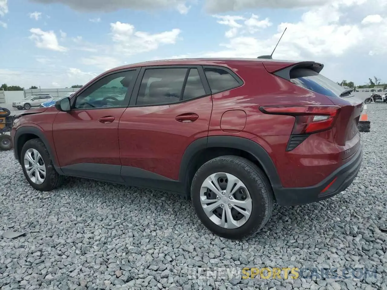 2 Photograph of a damaged car KL77LFE2XRC192748 CHEVROLET TRAX 2024