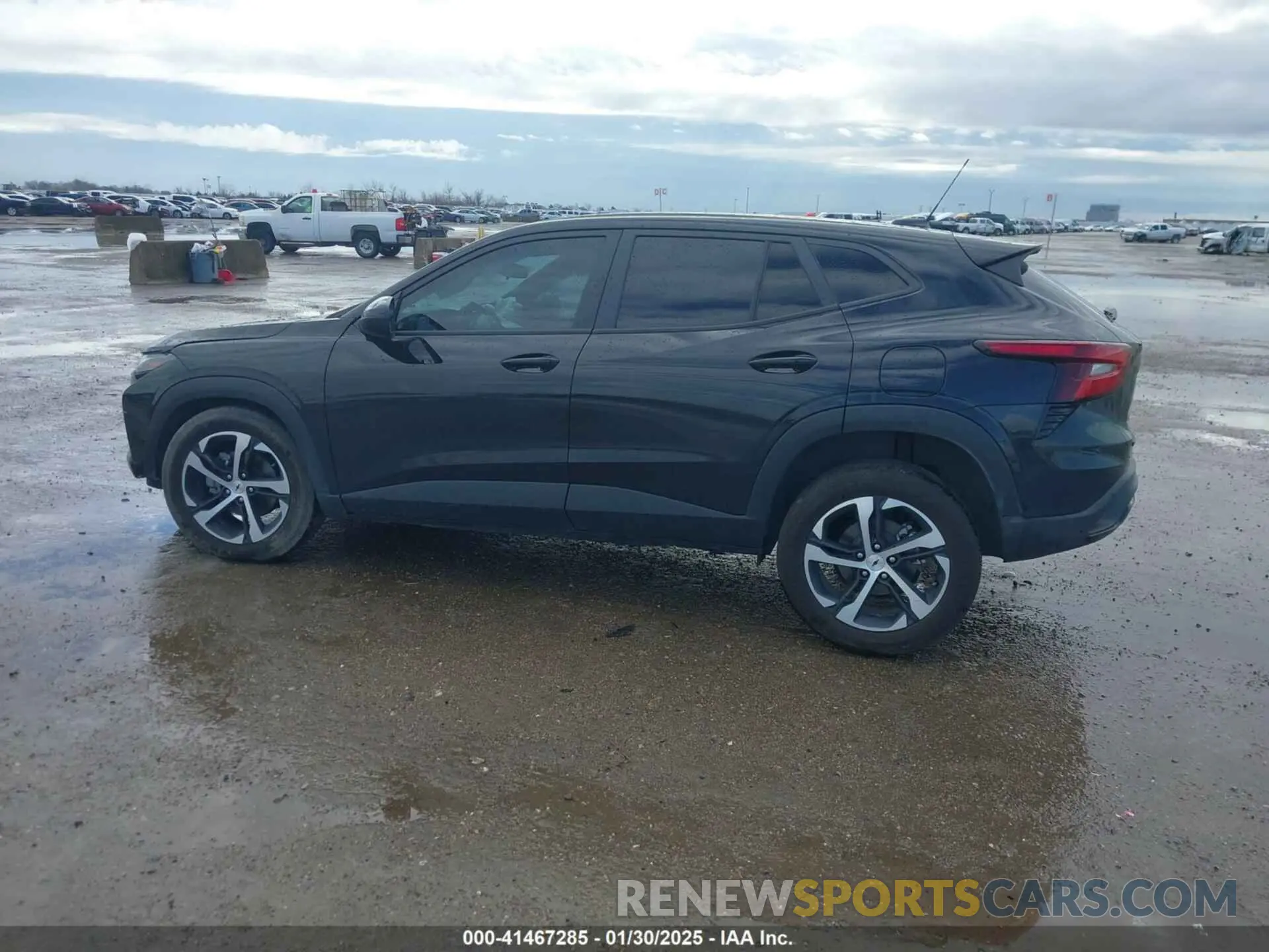 14 Photograph of a damaged car KL77LGE20RC182705 CHEVROLET TRAX 2024