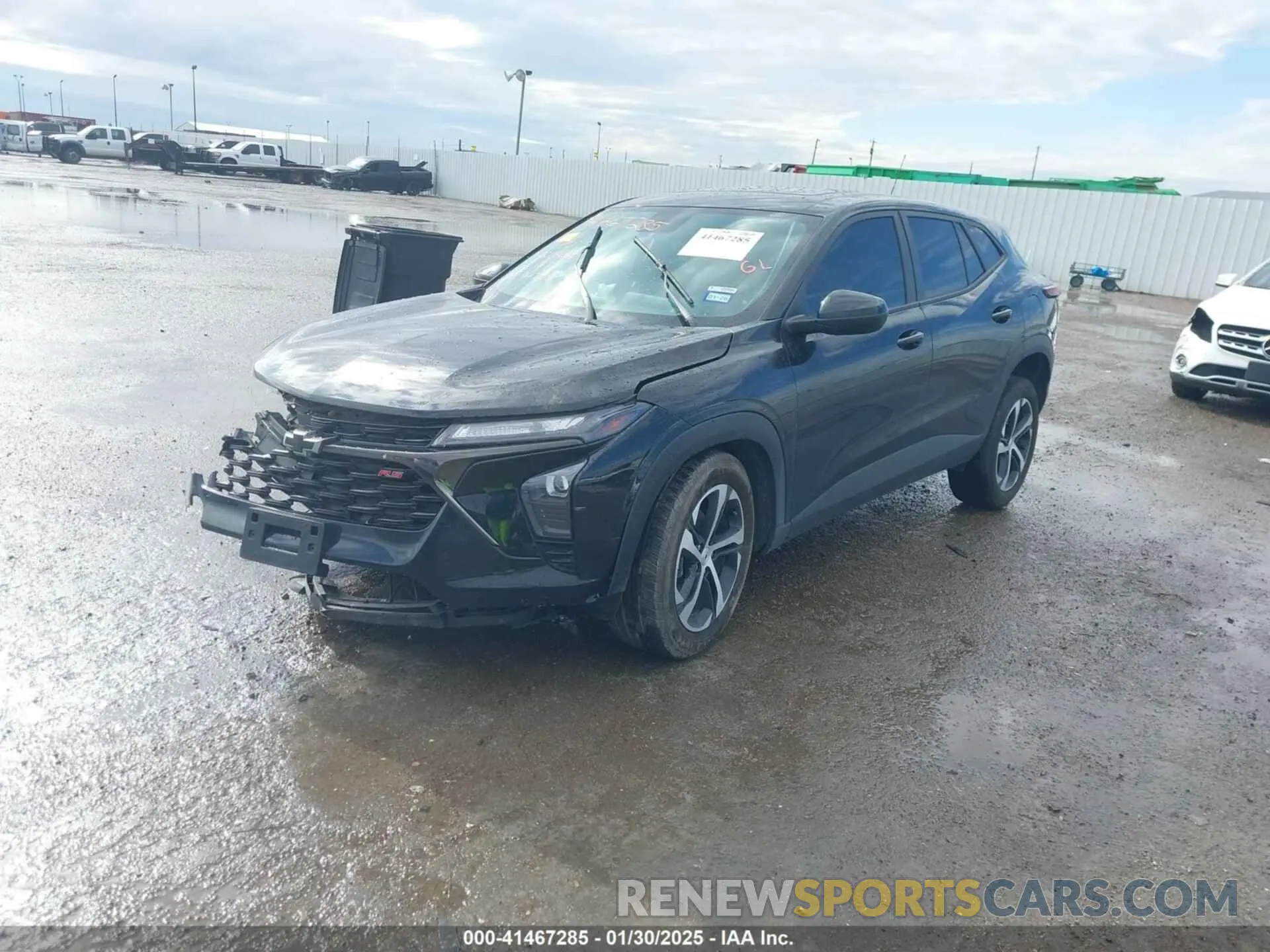 2 Photograph of a damaged car KL77LGE20RC182705 CHEVROLET TRAX 2024