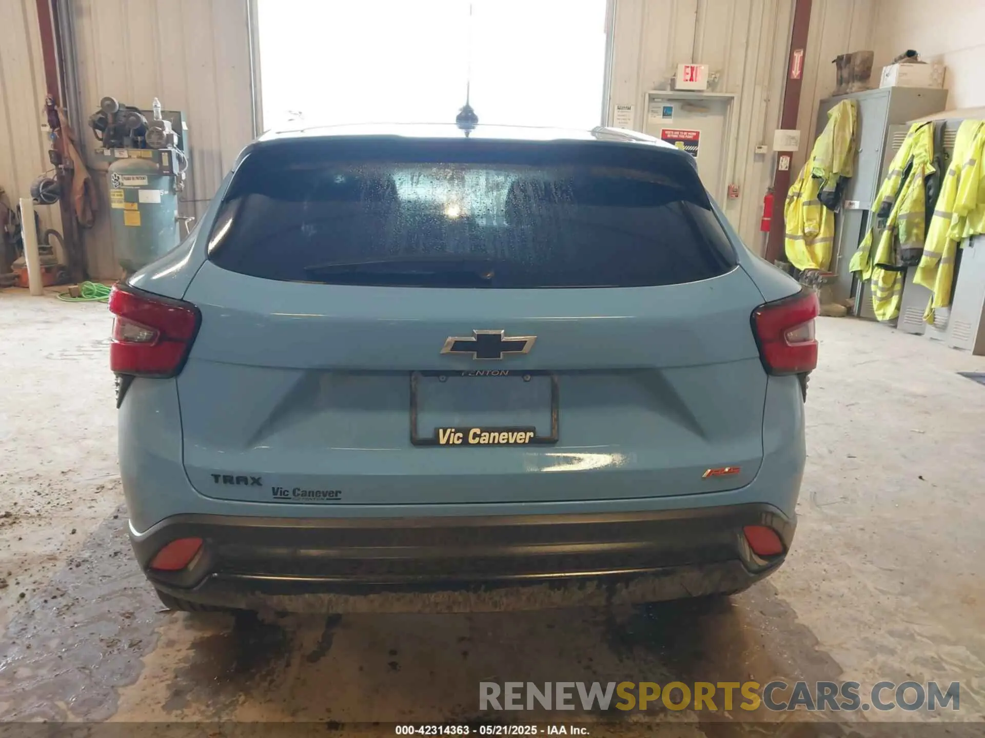 16 Фотография поврежденного автомобиля KL77LGE21RC057101 CHEVROLET TRAX 2024