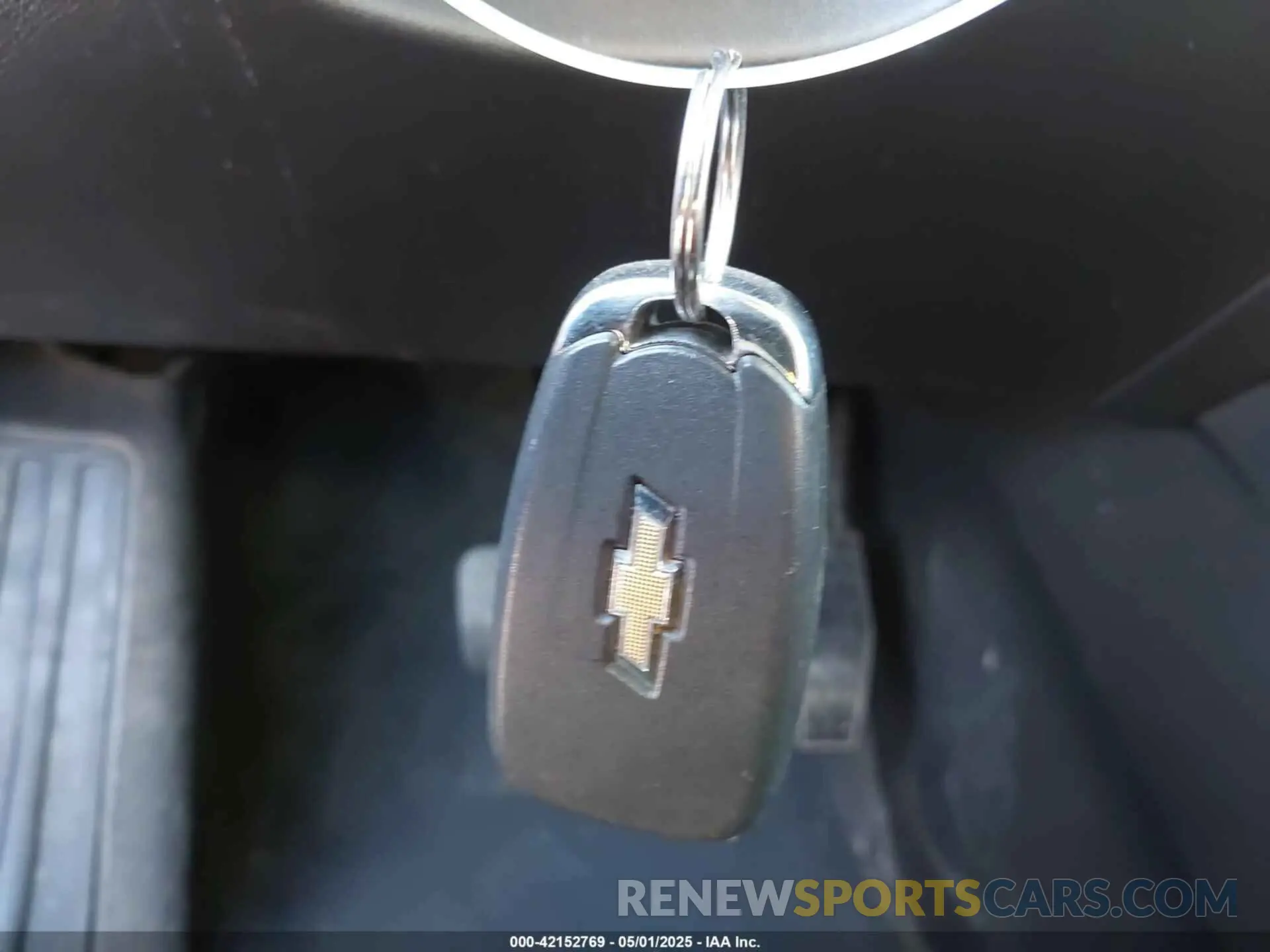 11 Photograph of a damaged car KL77LGE21RC059432 CHEVROLET TRAX 2024