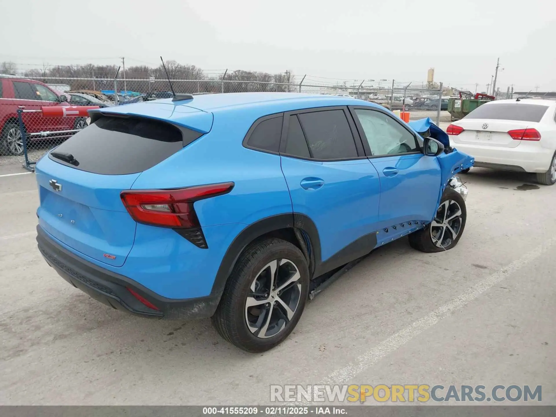 4 Фотография поврежденного автомобиля KL77LGE21RC149633 CHEVROLET TRAX 2024