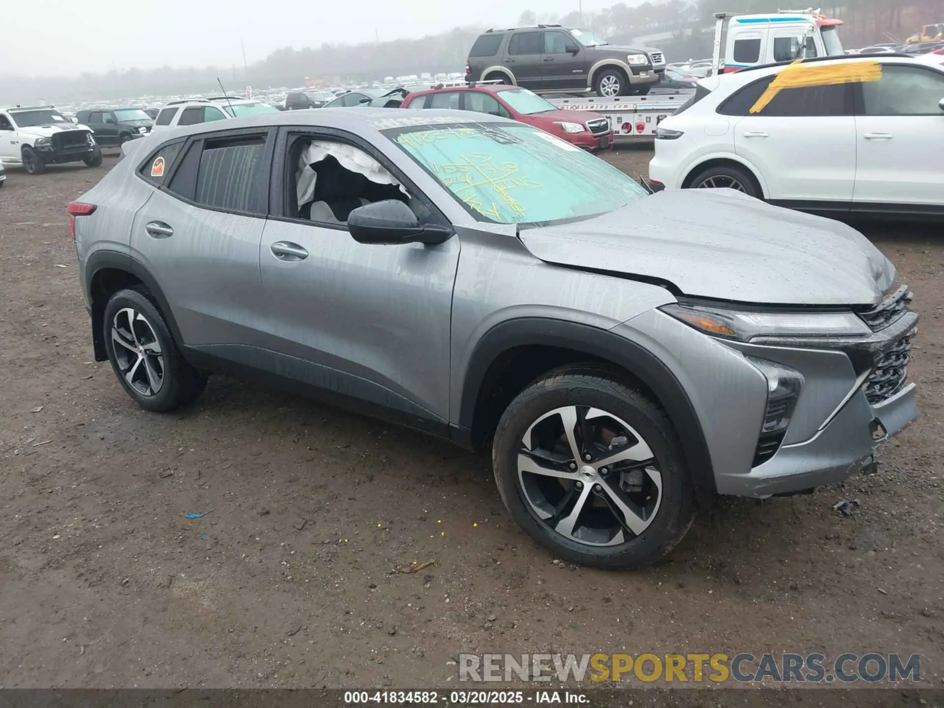 1 Фотография поврежденного автомобиля KL77LGE21RC152404 CHEVROLET TRAX 2024