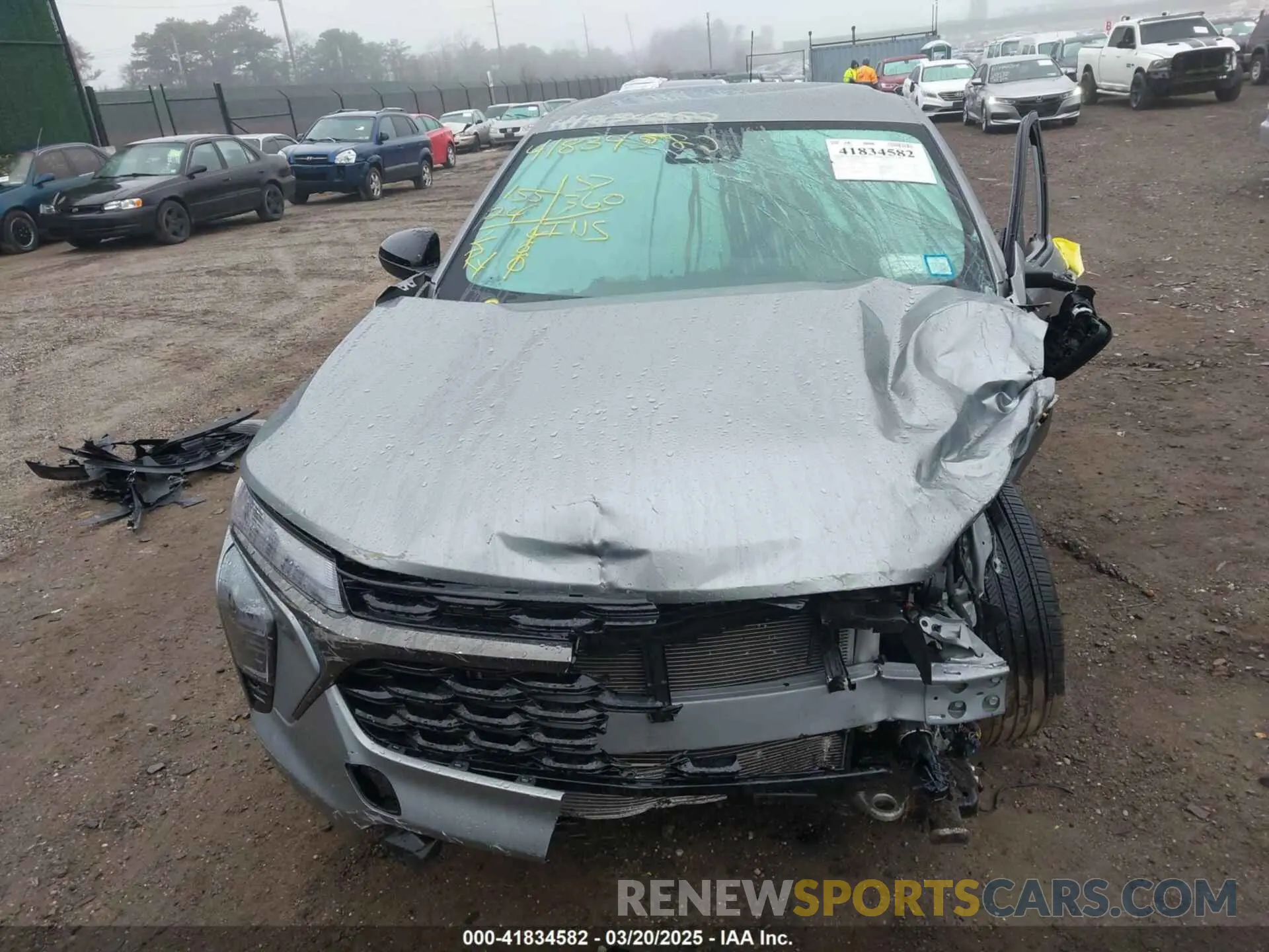12 Фотография поврежденного автомобиля KL77LGE21RC152404 CHEVROLET TRAX 2024