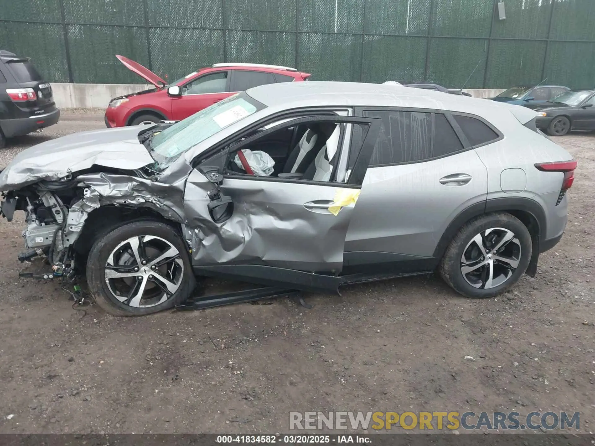 14 Фотография поврежденного автомобиля KL77LGE21RC152404 CHEVROLET TRAX 2024