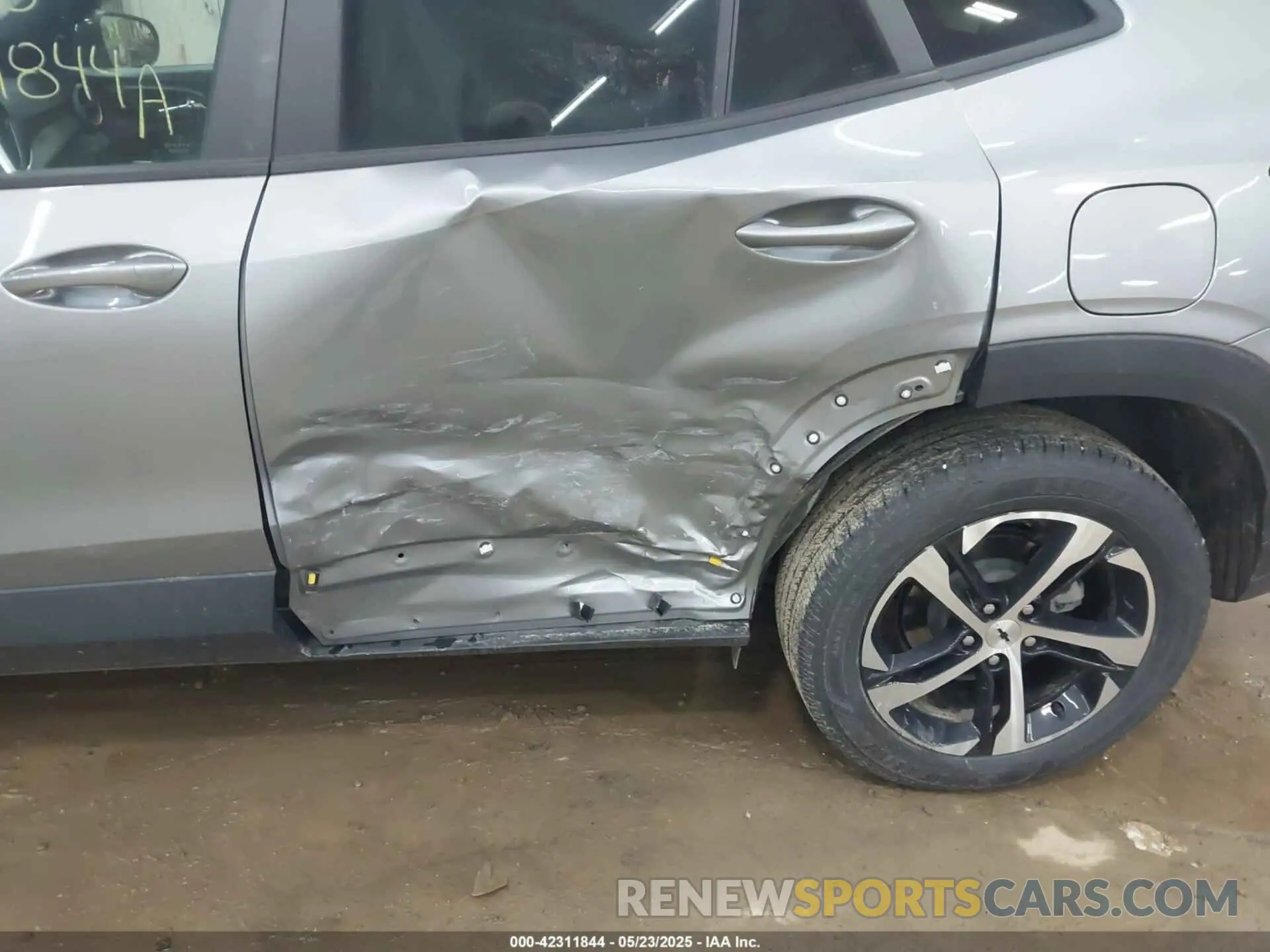 6 Фотография поврежденного автомобиля KL77LGE21RC156291 CHEVROLET TRAX 2024