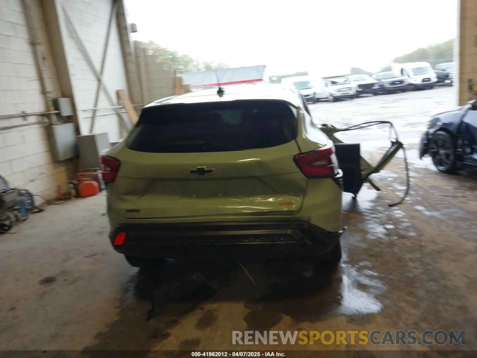 15 Photograph of a damaged car KL77LGE22RC137877 CHEVROLET TRAX 2024