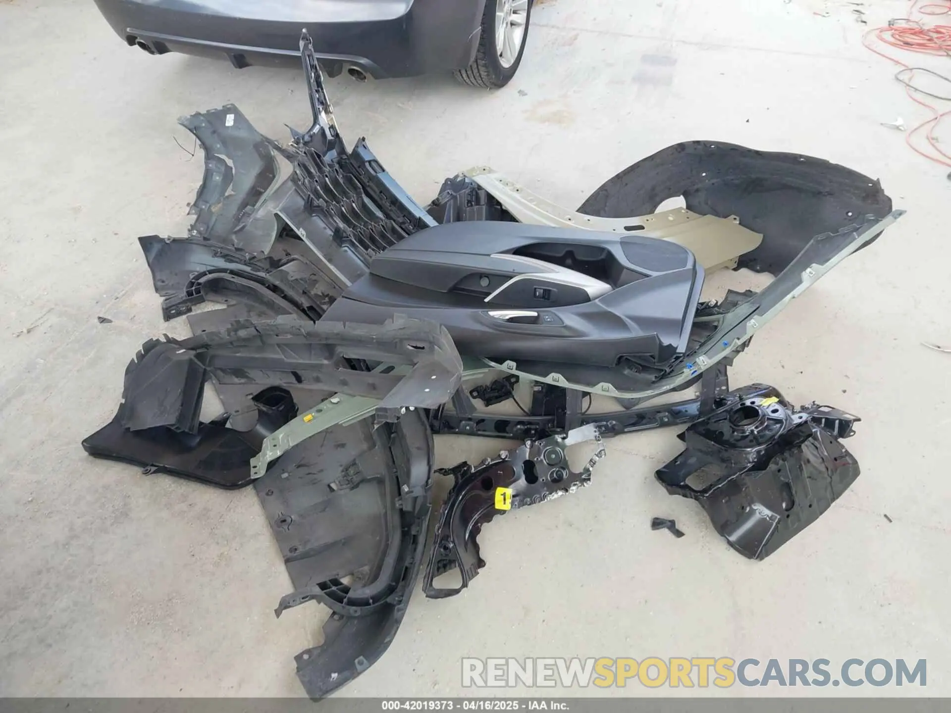 12 Photograph of a damaged car KL77LGE23RC082727 CHEVROLET TRAX 2024