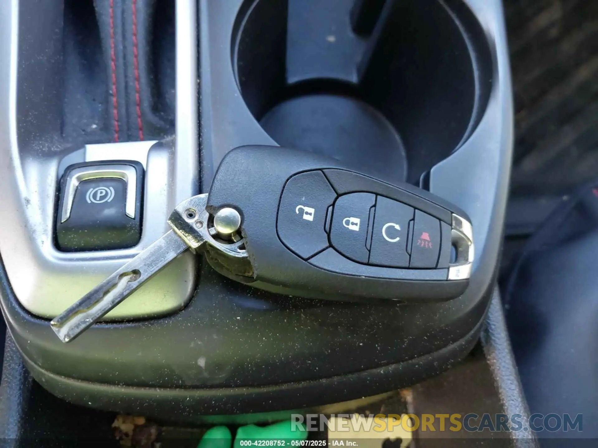 11 Photograph of a damaged car KL77LGE23RC099236 CHEVROLET TRAX 2024