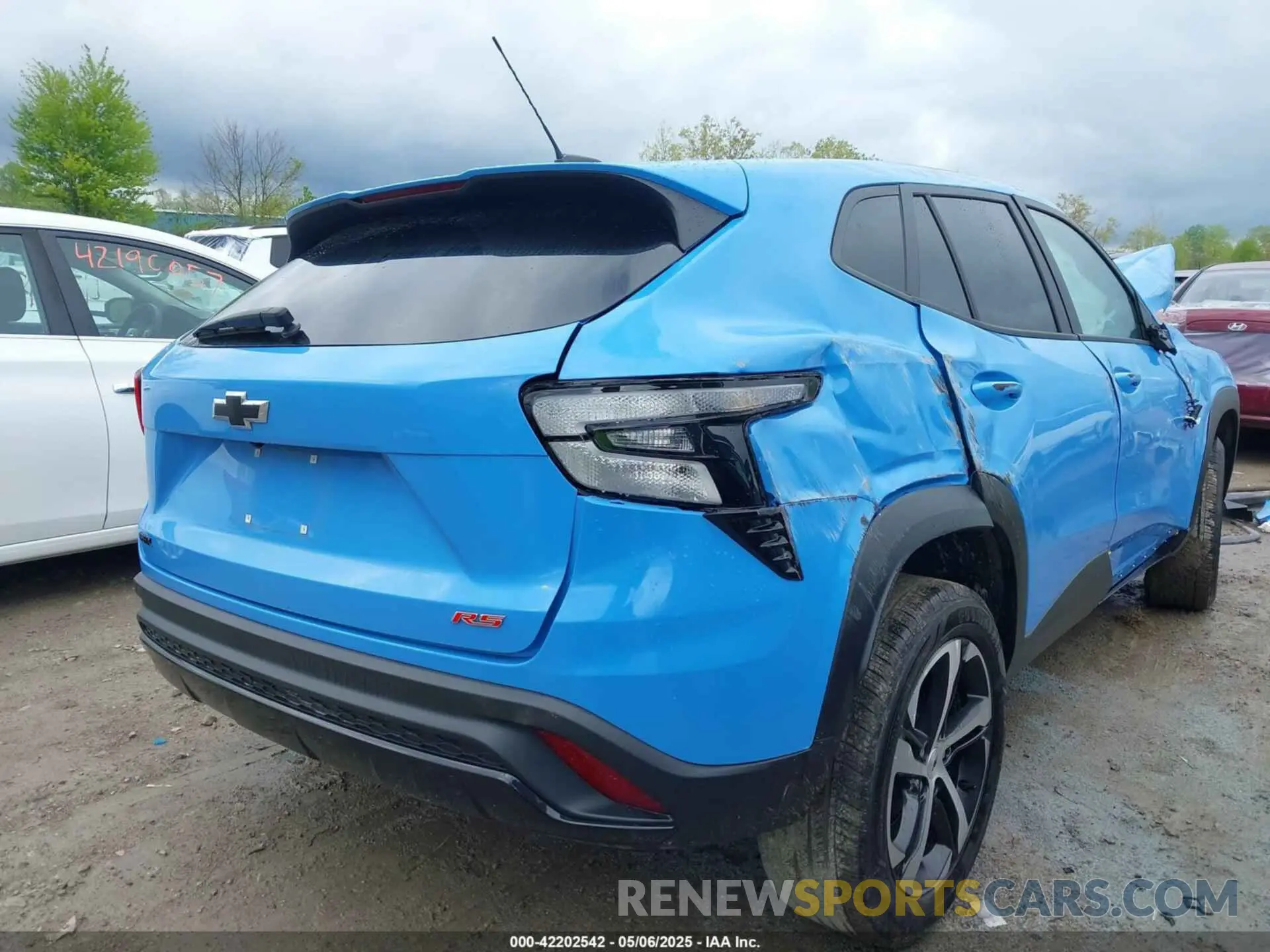 4 Photograph of a damaged car KL77LGE24RC099424 CHEVROLET TRAX 2024