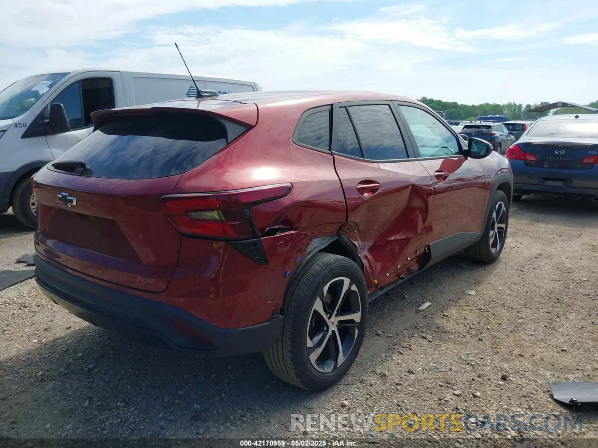 4 Photograph of a damaged car KL77LGE25RC008564 CHEVROLET TRAX 2024
