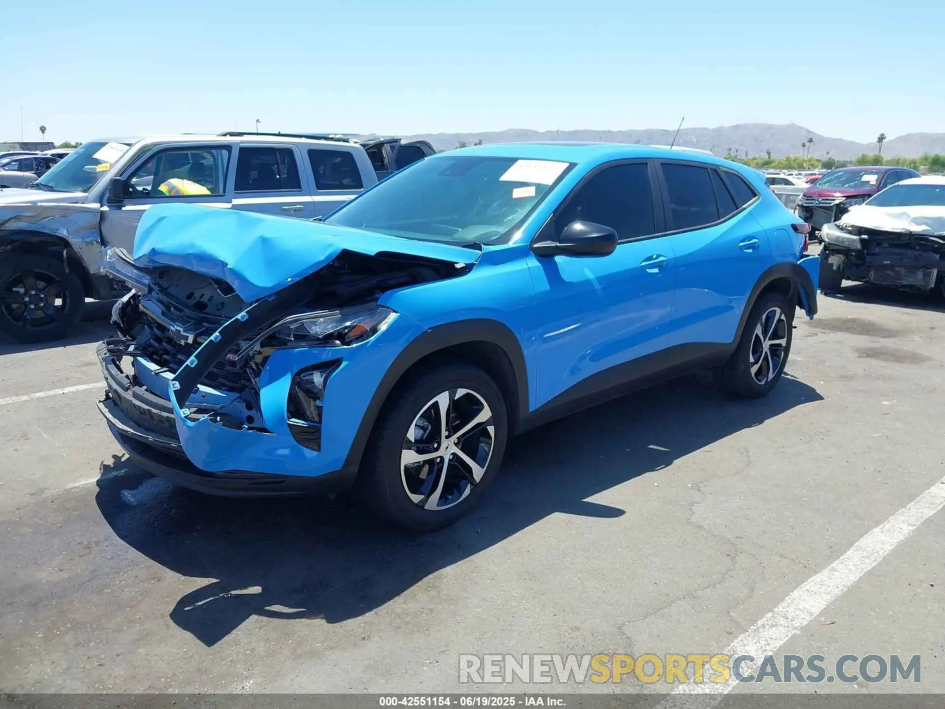2 Photograph of a damaged car KL77LGE26RC029388 CHEVROLET TRAX 2024