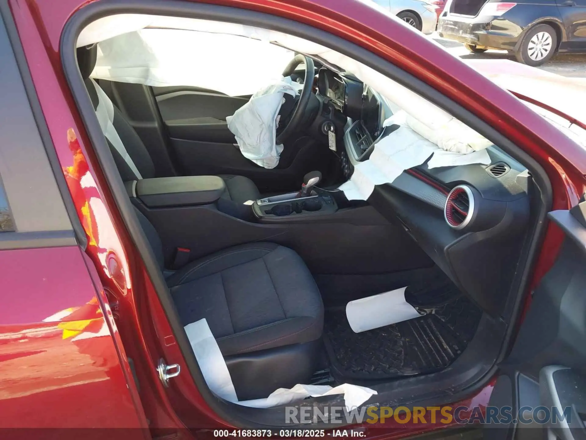 5 Фотография поврежденного автомобиля KL77LGE26RC057594 CHEVROLET TRAX 2024