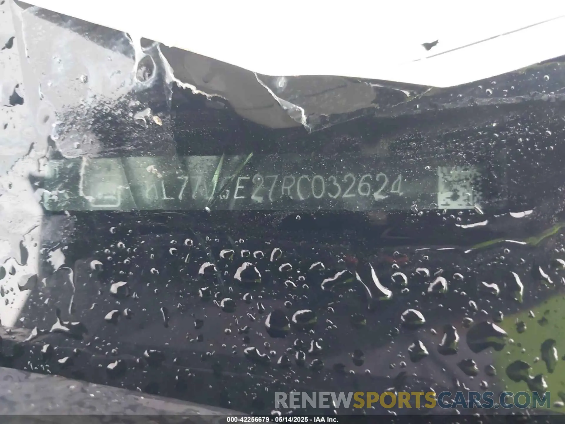 9 Фотография поврежденного автомобиля KL77LGE27RC032624 CHEVROLET TRAX 2024