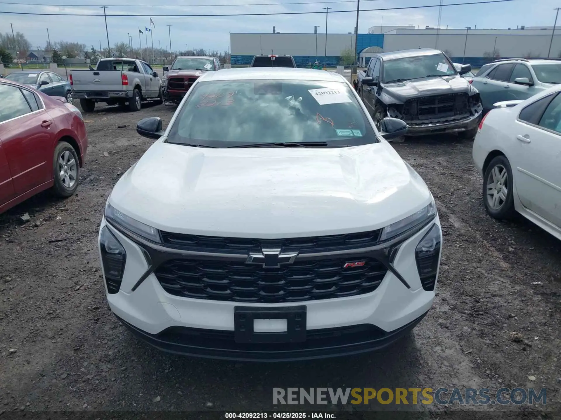12 Photograph of a damaged car KL77LGE29RC183223 CHEVROLET TRAX 2024