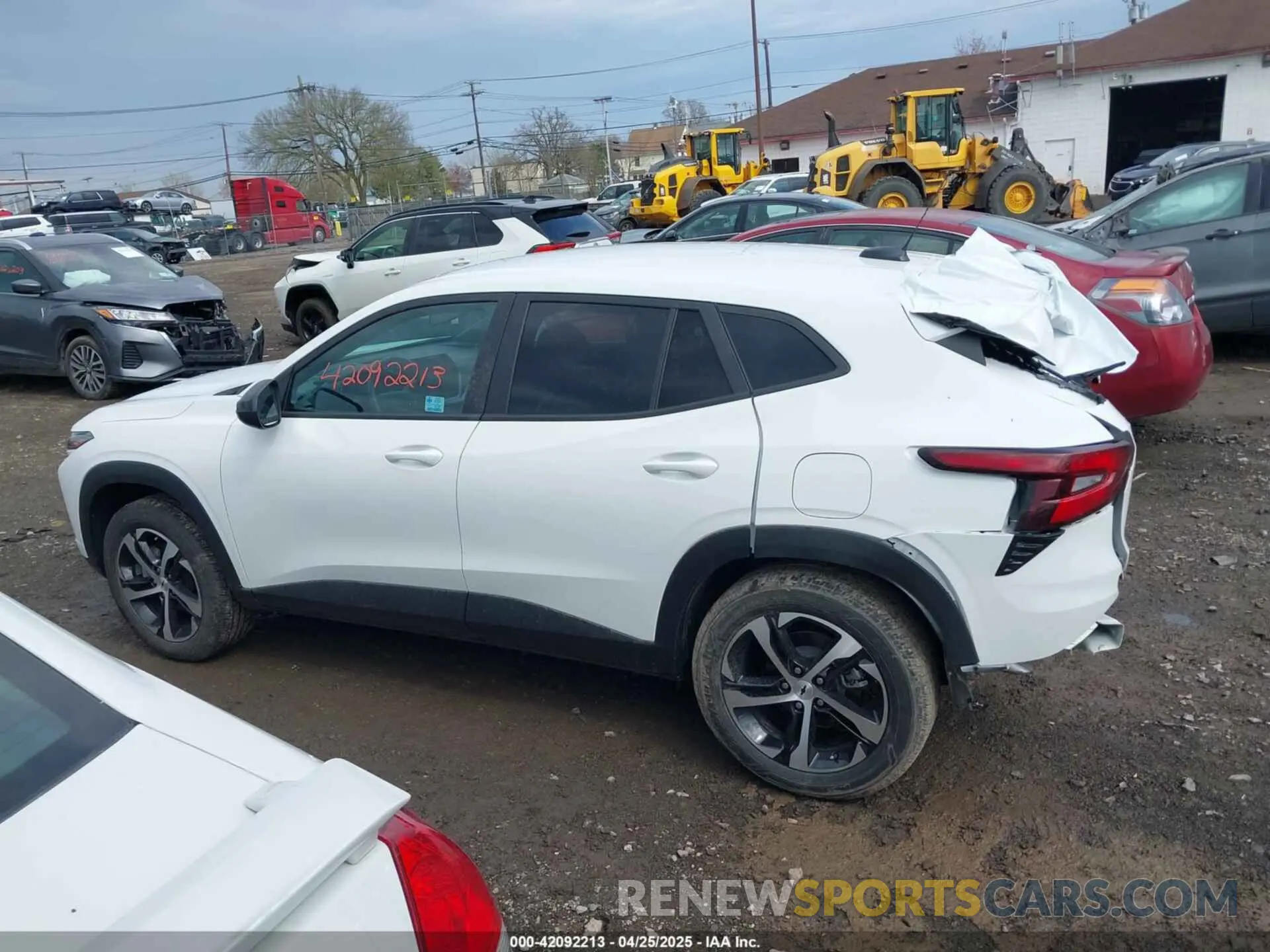 14 Photograph of a damaged car KL77LGE29RC183223 CHEVROLET TRAX 2024