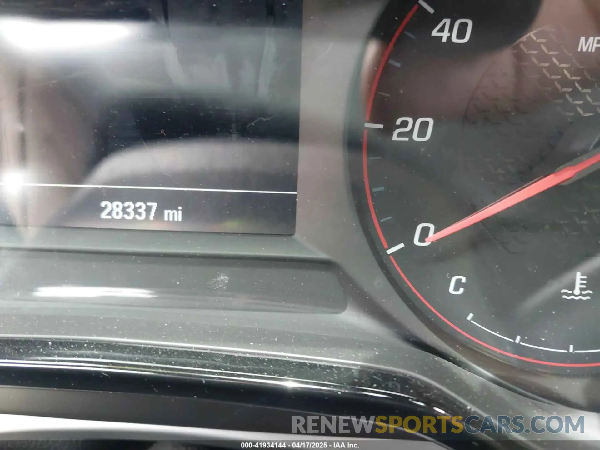 14 Фотография поврежденного автомобиля KL77LGE2XRC048722 CHEVROLET TRAX 2024