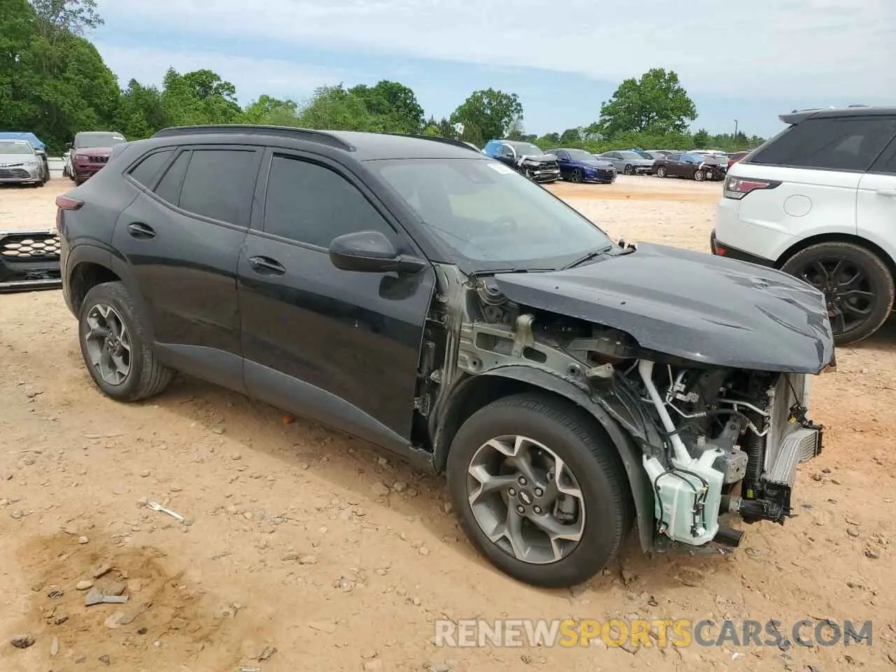 4 Photograph of a damaged car KL77LHE20RC022717 CHEVROLET TRAX 2024