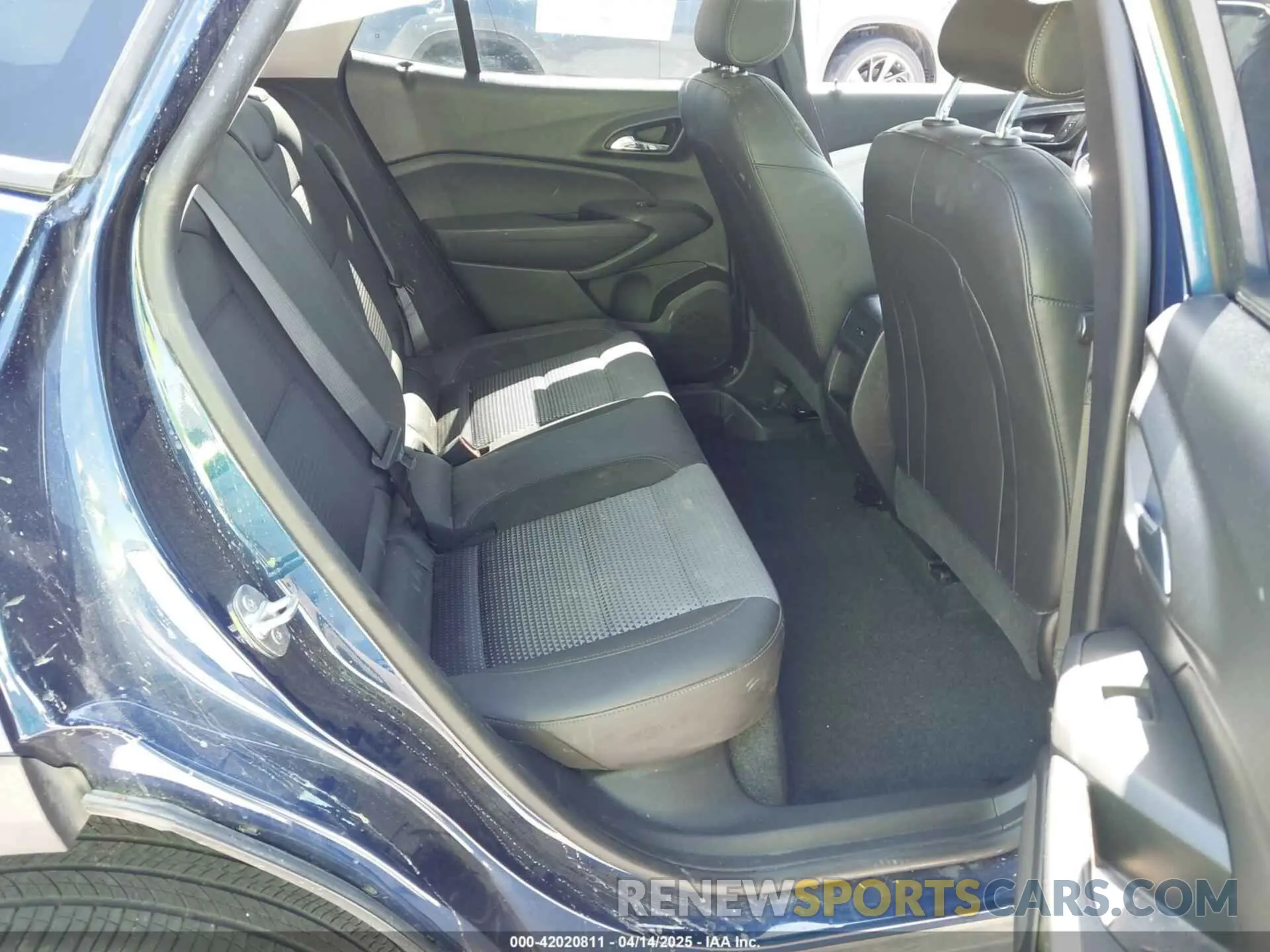 8 Фотография поврежденного автомобиля KL77LHE20RC030428 CHEVROLET TRAX 2024