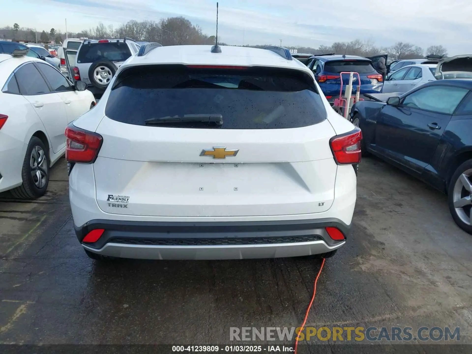 16 Фотография поврежденного автомобиля KL77LHE21RC053426 CHEVROLET TRAX 2024