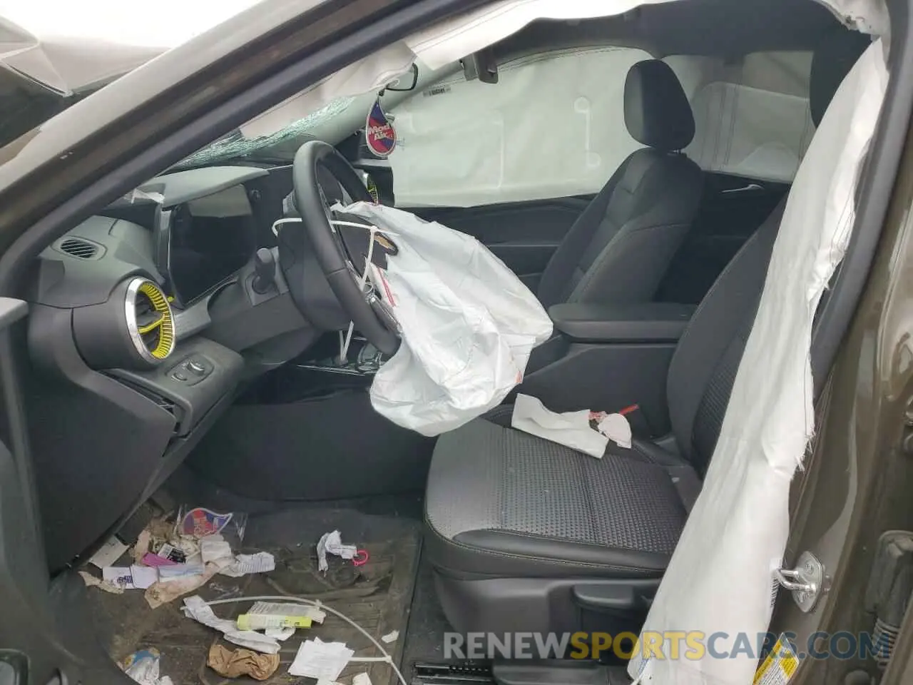 7 Photograph of a damaged car KL77LHE21RC182251 CHEVROLET TRAX 2024