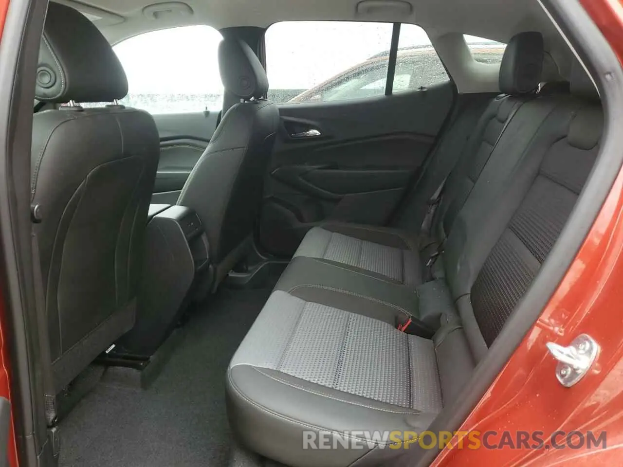 11 Photograph of a damaged car KL77LHE22RC142406 CHEVROLET TRAX 2024
