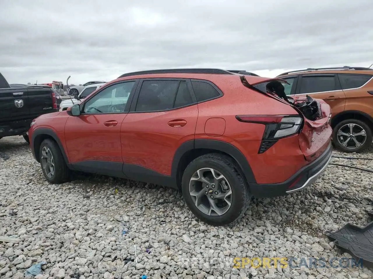 2 Photograph of a damaged car KL77LHE22RC142406 CHEVROLET TRAX 2024