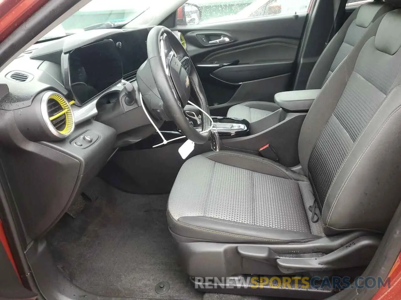 7 Photograph of a damaged car KL77LHE22RC142406 CHEVROLET TRAX 2024
