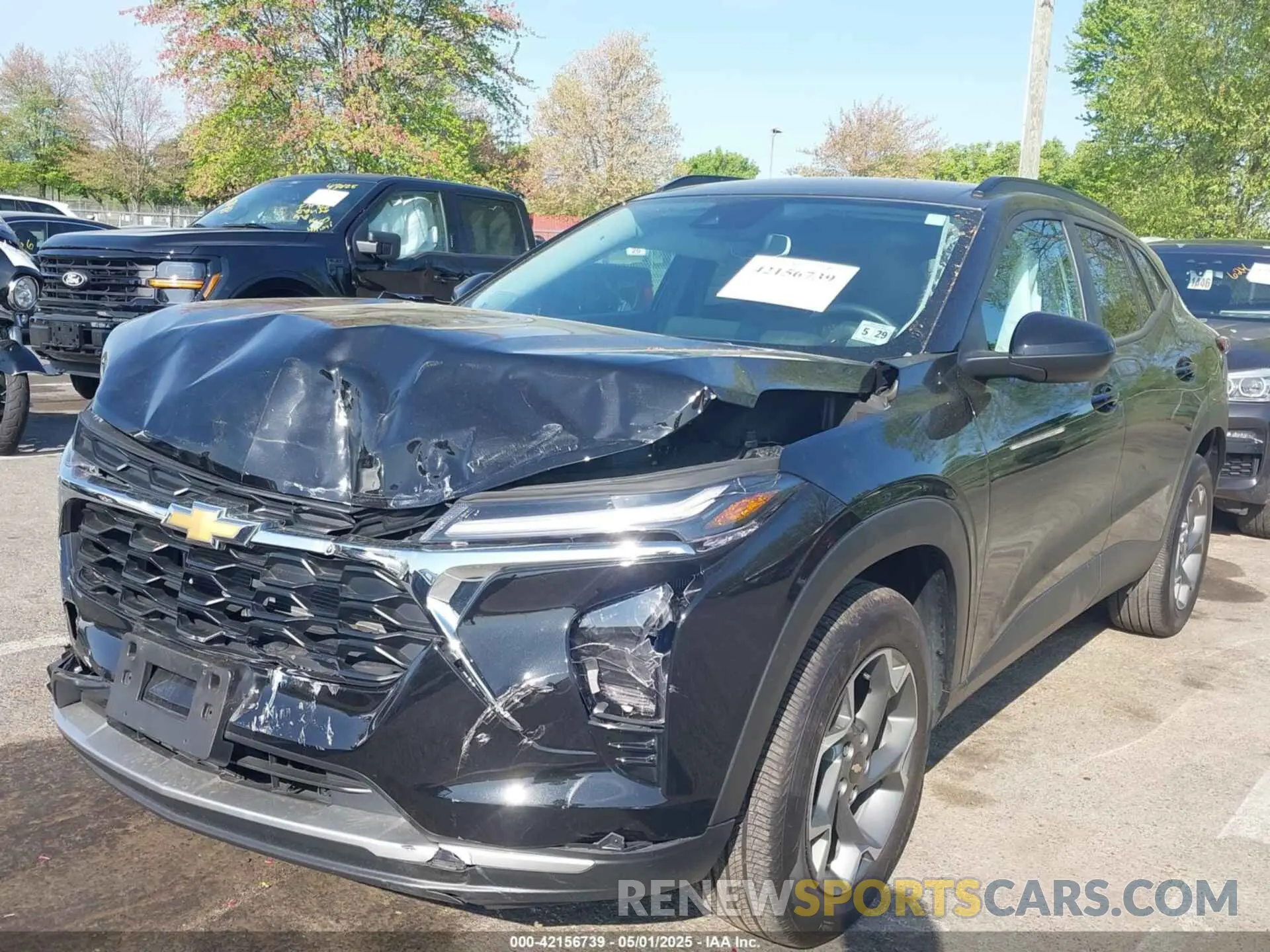 2 Photograph of a damaged car KL77LHE22RC175129 CHEVROLET TRAX 2024