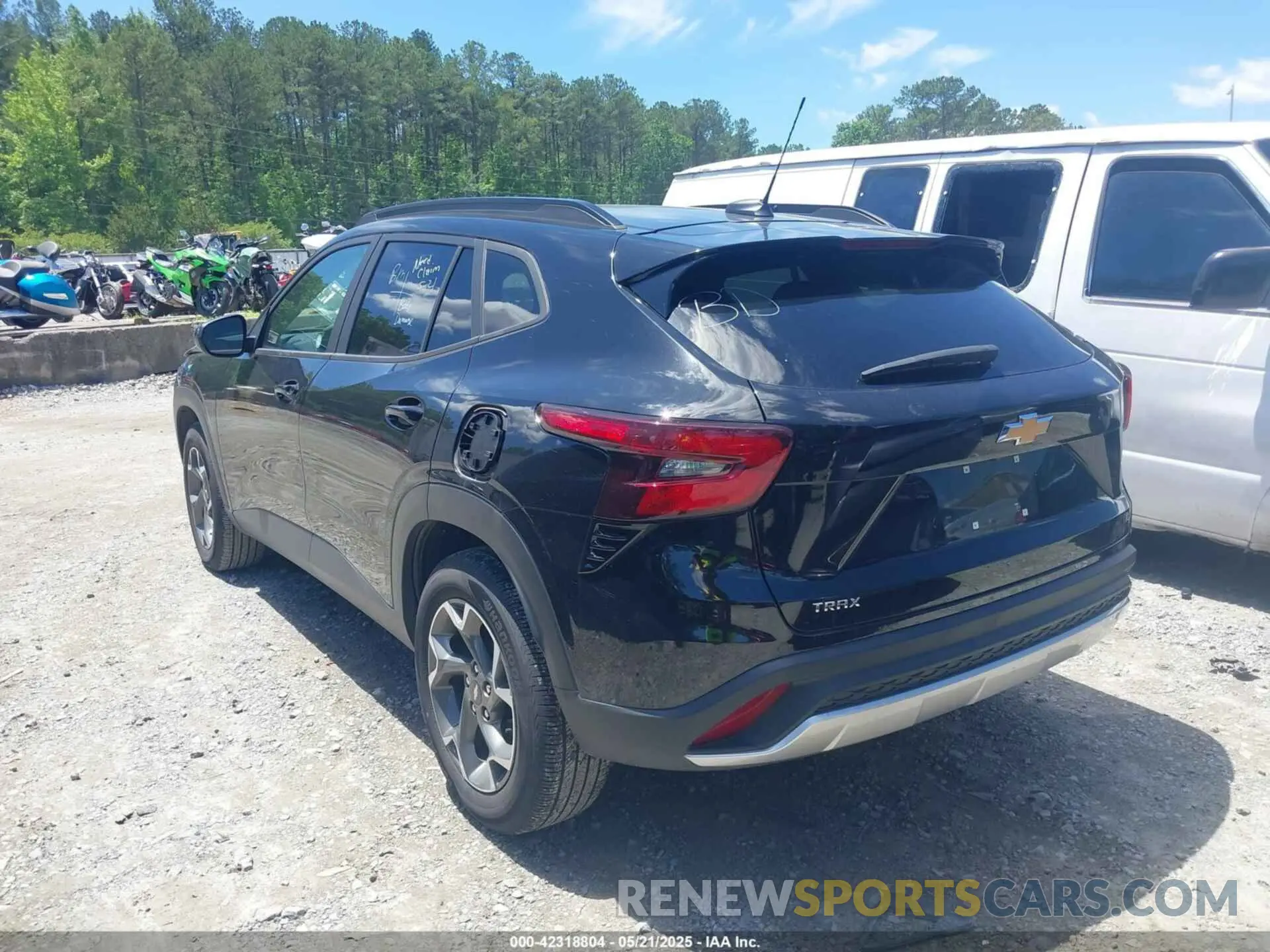 14 Photograph of a damaged car KL77LHE23RC236603 CHEVROLET TRAX 2024