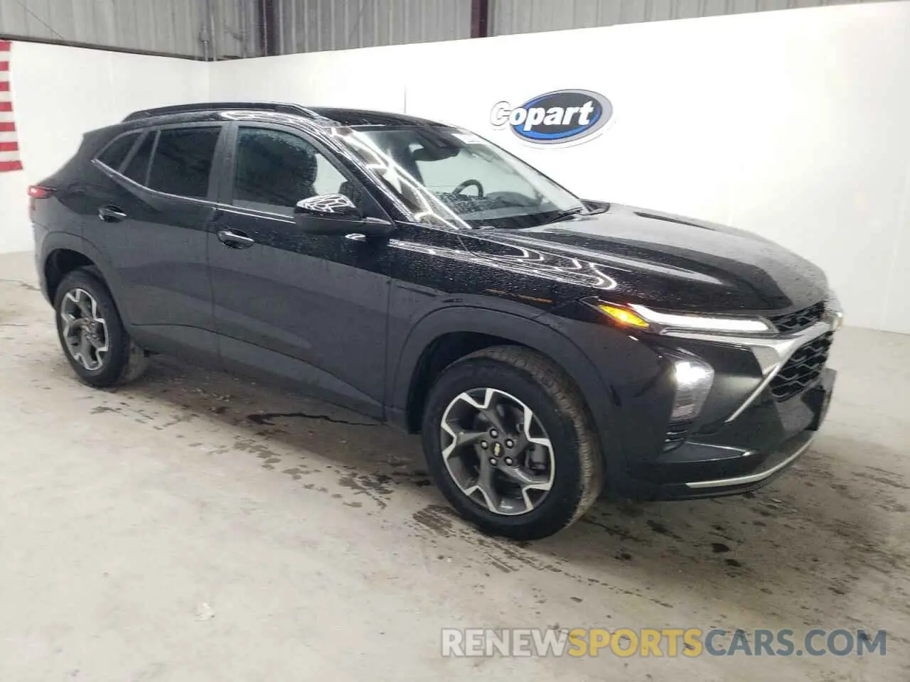 4 Photograph of a damaged car KL77LHE23RC240621 CHEVROLET TRAX 2024