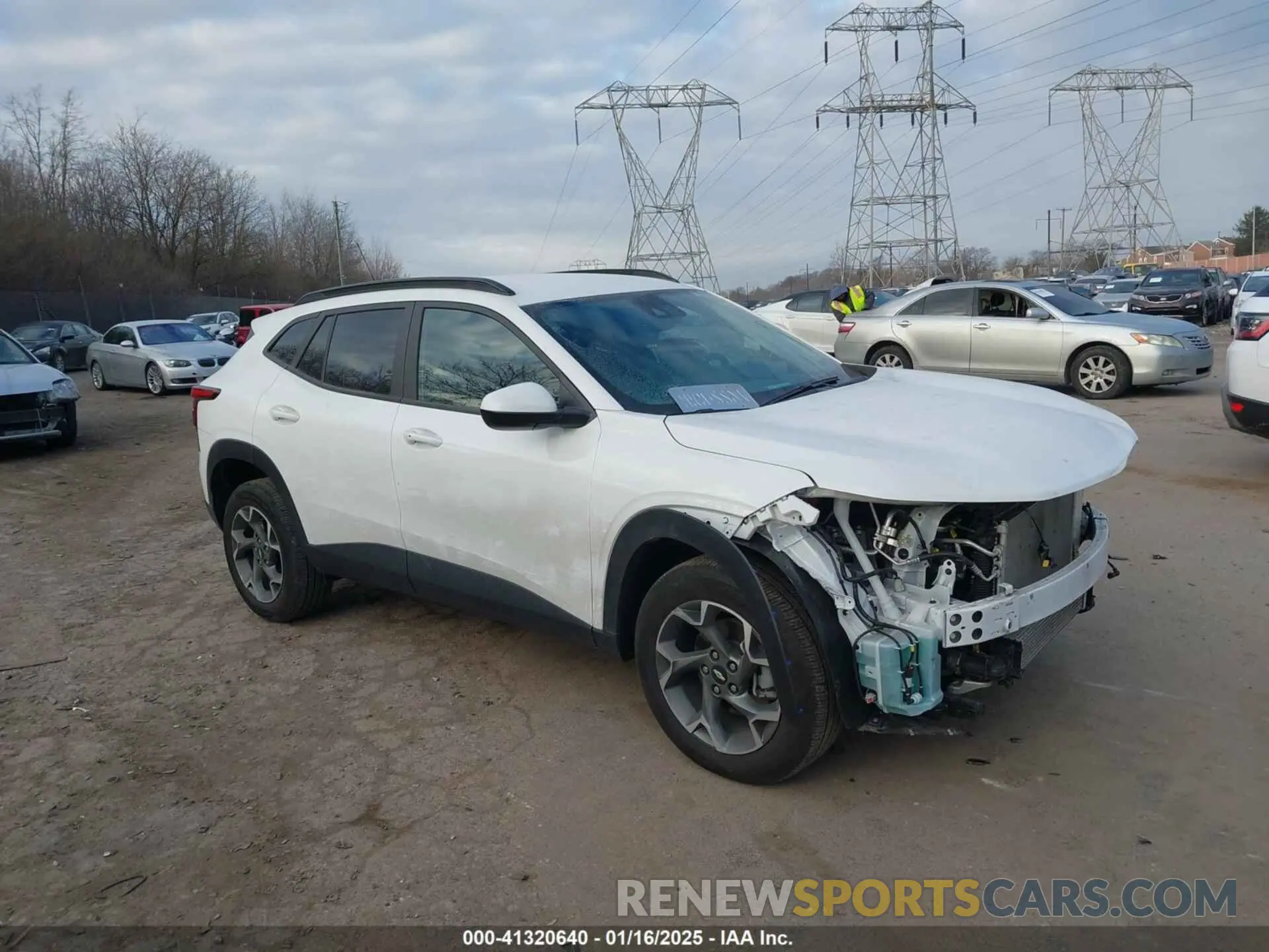 1 Фотография поврежденного автомобиля KL77LHE24RC131584 CHEVROLET TRAX 2024