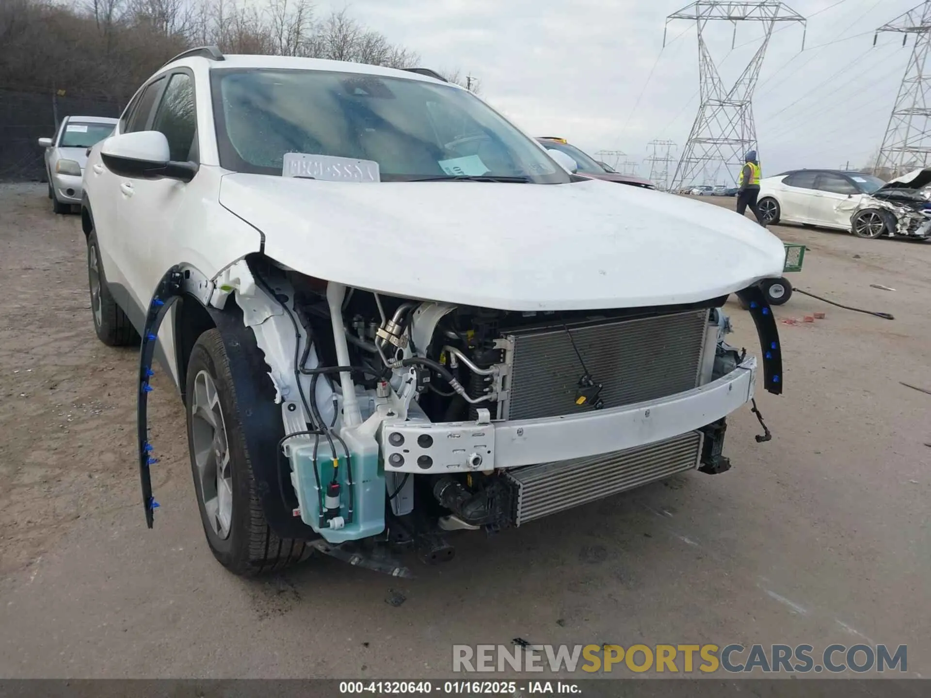 17 Фотография поврежденного автомобиля KL77LHE24RC131584 CHEVROLET TRAX 2024
