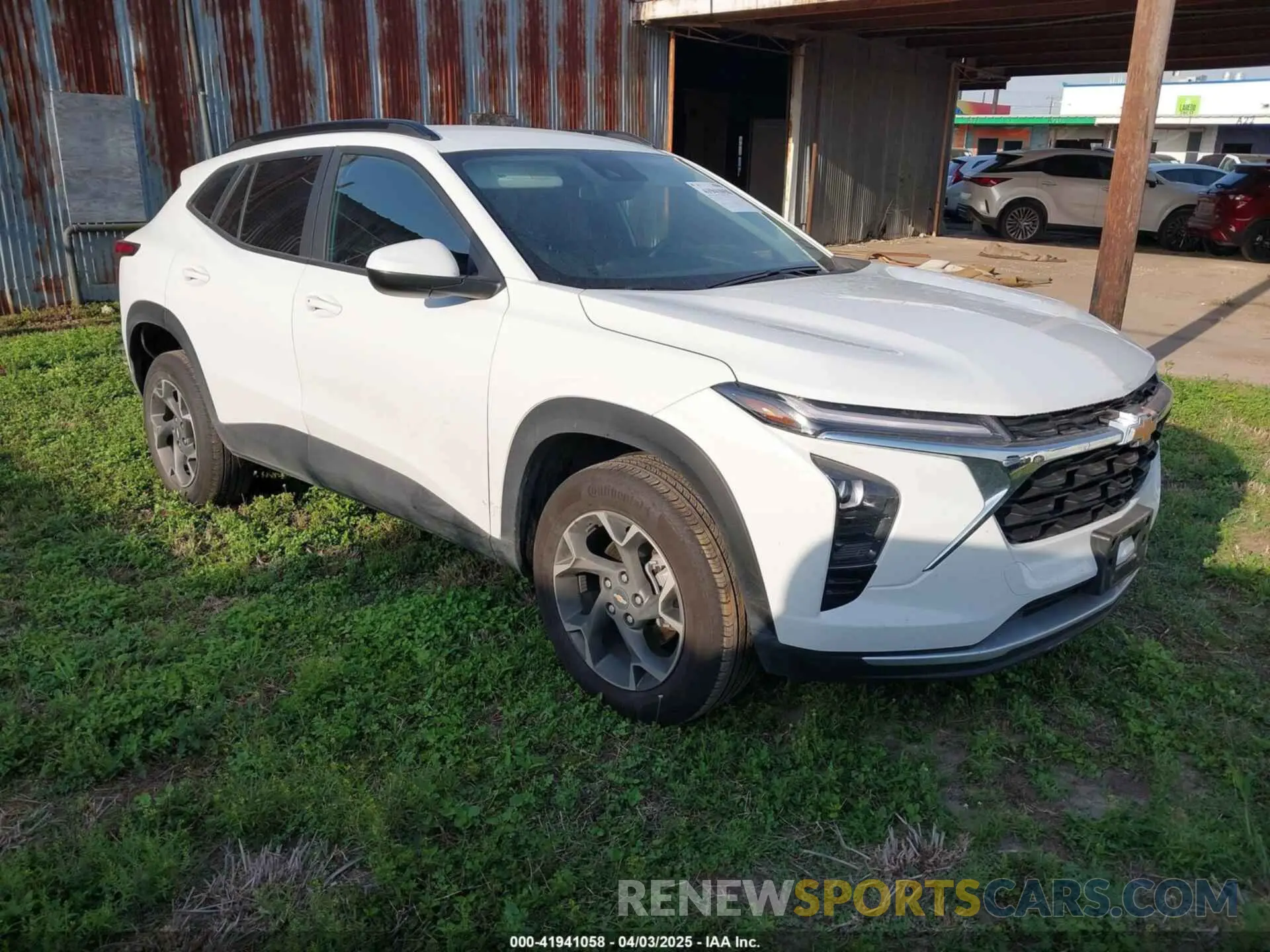 1 Фотография поврежденного автомобиля KL77LHE25RC000728 CHEVROLET TRAX 2024