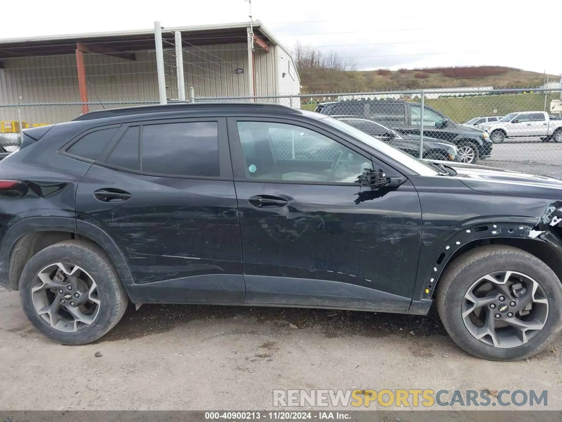 13 Photograph of a damaged car KL77LHE25RC040095 CHEVROLET TRAX 2024