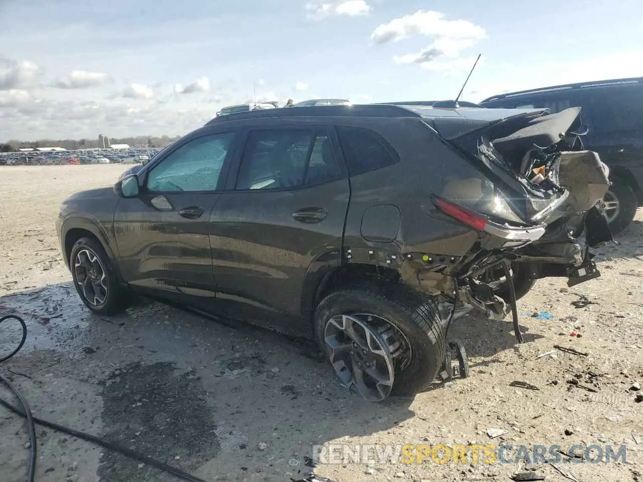 2 Photograph of a damaged car KL77LHE25RC042851 CHEVROLET TRAX 2024