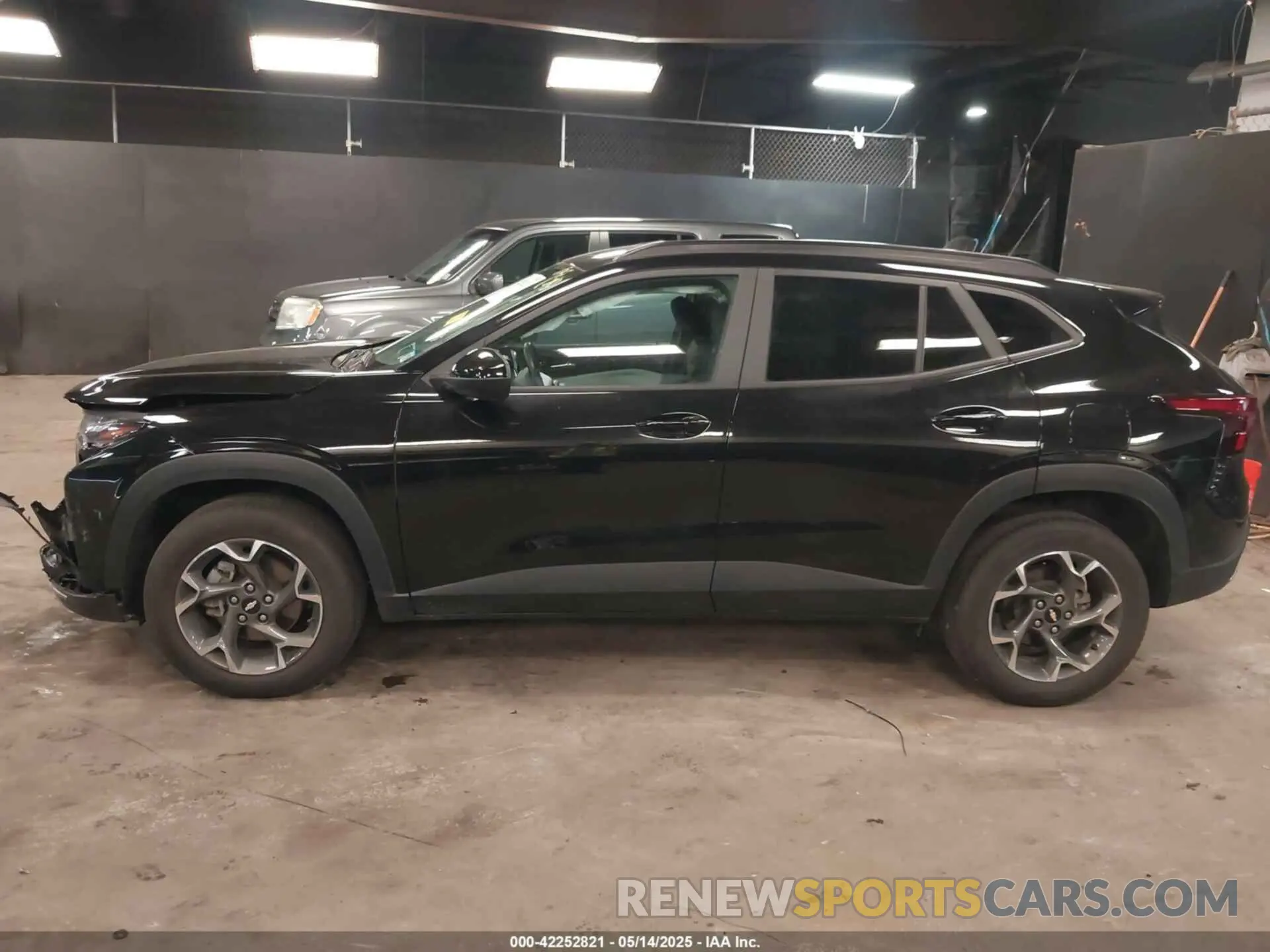 14 Фотография поврежденного автомобиля KL77LHE25RC050450 CHEVROLET TRAX 2024